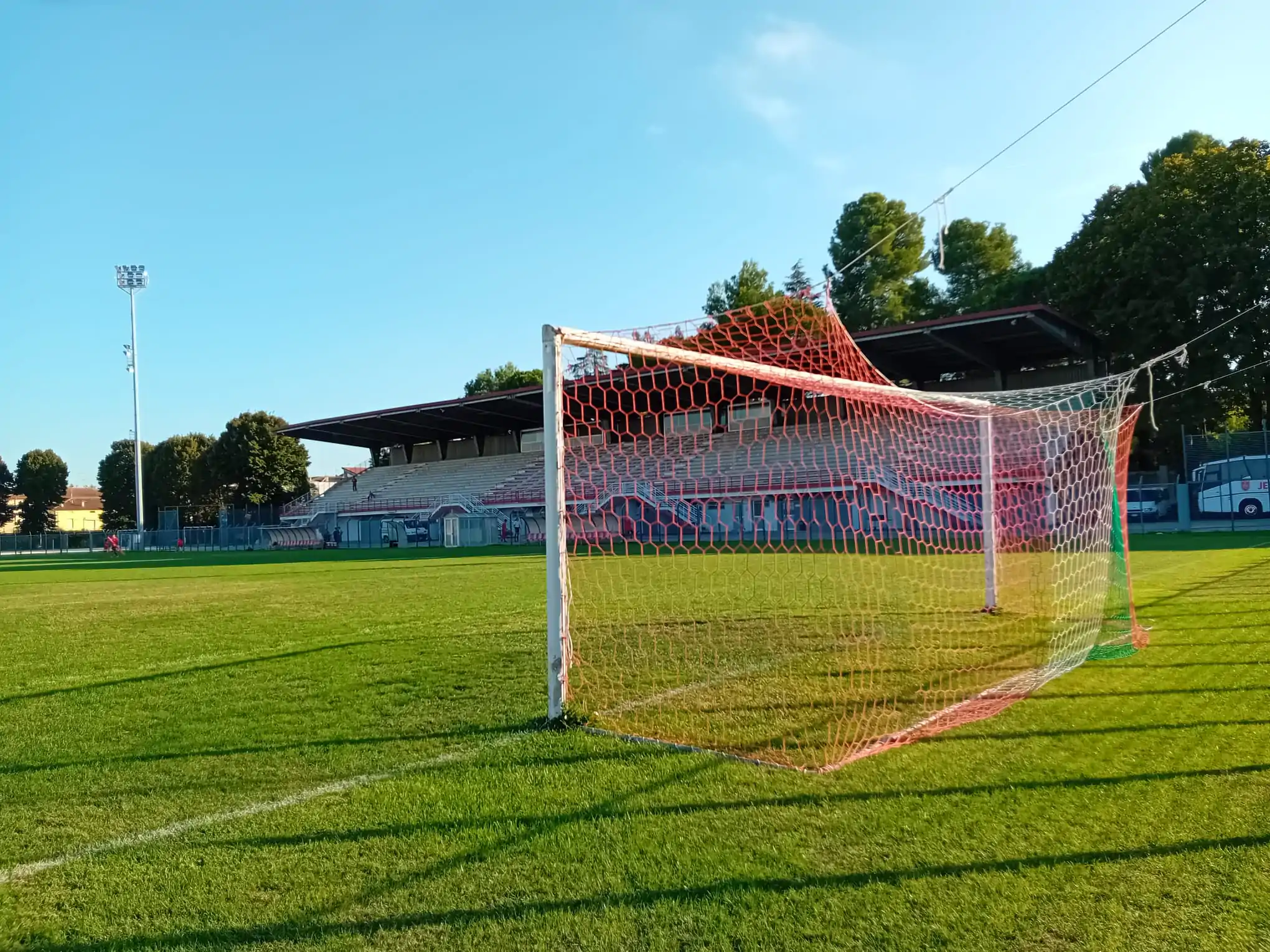 Interno dello stadio "P. Carotti"